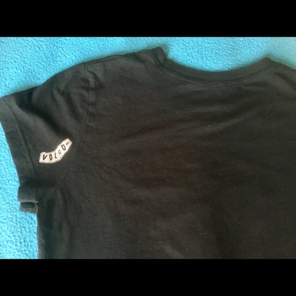 Volcom Hawaii Shirt - Picture 3 of 3